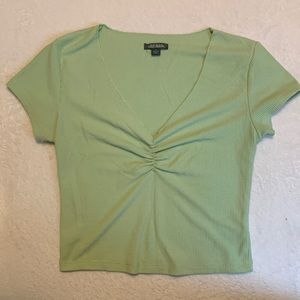 Wild Fable Ruched Front T-Shirt // Size: S